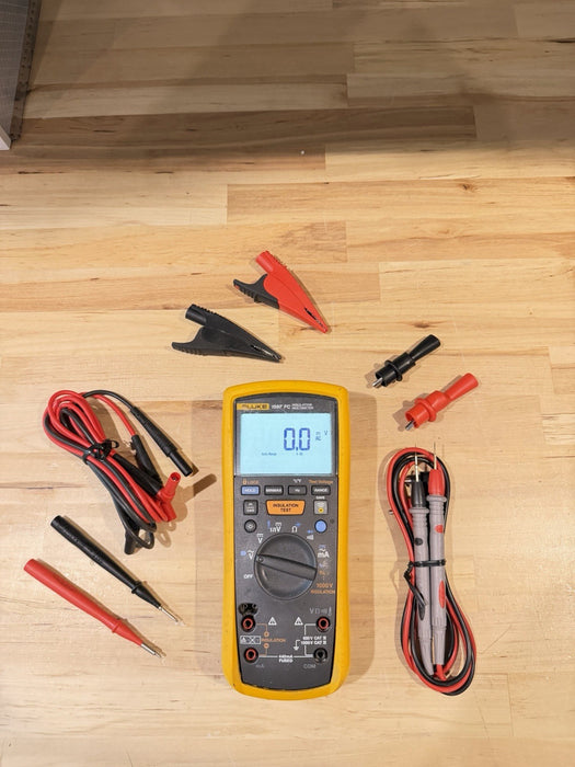 FLUKE 1587 FC INSULATION MULTIMETER W/ LEADS (TESTED) SHIPS FAST