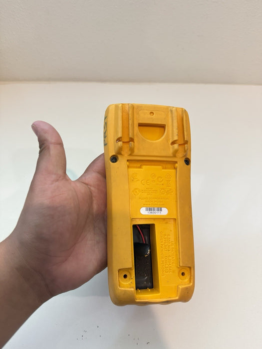 FLUKE 177 TRUE RMS METER FOR PARTS