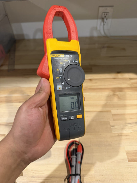 FLUKE 376FC WIRELESS TRUE RMS AC/DC CLAMP METER W/LEADS - SHIPS FAST