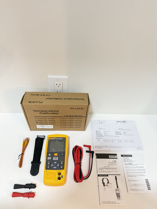 FLUKE 714B THERMOCOUPLE CALIBRATOR MFD 2024 CALIBRATED 2024