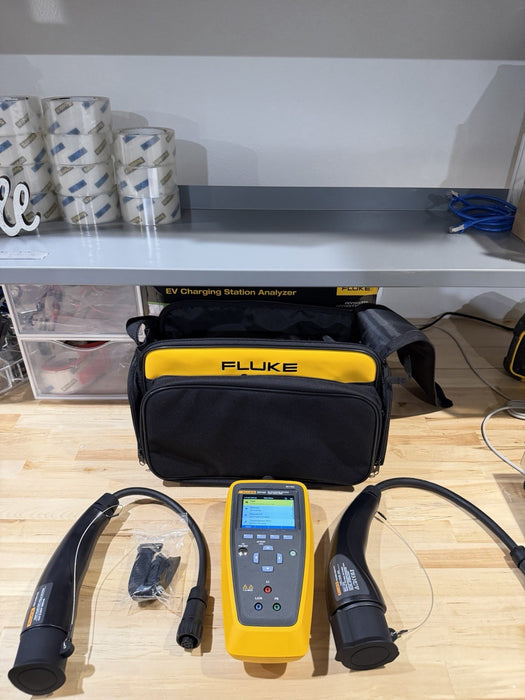 FLUKE FEV150/TY1/TSL EV CHARGING STATION ANALYZER KIT (NEW FACTORY SEALED) NEW