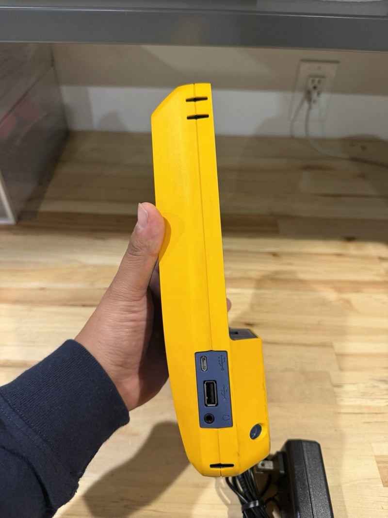 FLUKE NETWORKS VERSIV MAINFRAME ONLY FOR DSX-5000/DSX-8000 (SHIPS FREE)