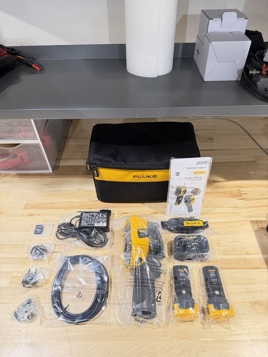 FLUKE TIS75+ 27 HZ 384X288 THERMAL IMAGING CANERA W/ ACCESSORIES (NEW SEALED)
