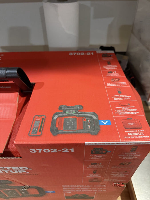 MILWAUKEE 3702-21 M18 GREEN INTERIOR ROTARY LASER LEVEL KIT (NEW FACTORY SEALED)