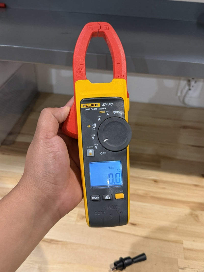 FLUKE 374 FC TRMS CLAMP METER WITH LEADS & CLIPS TESTED
