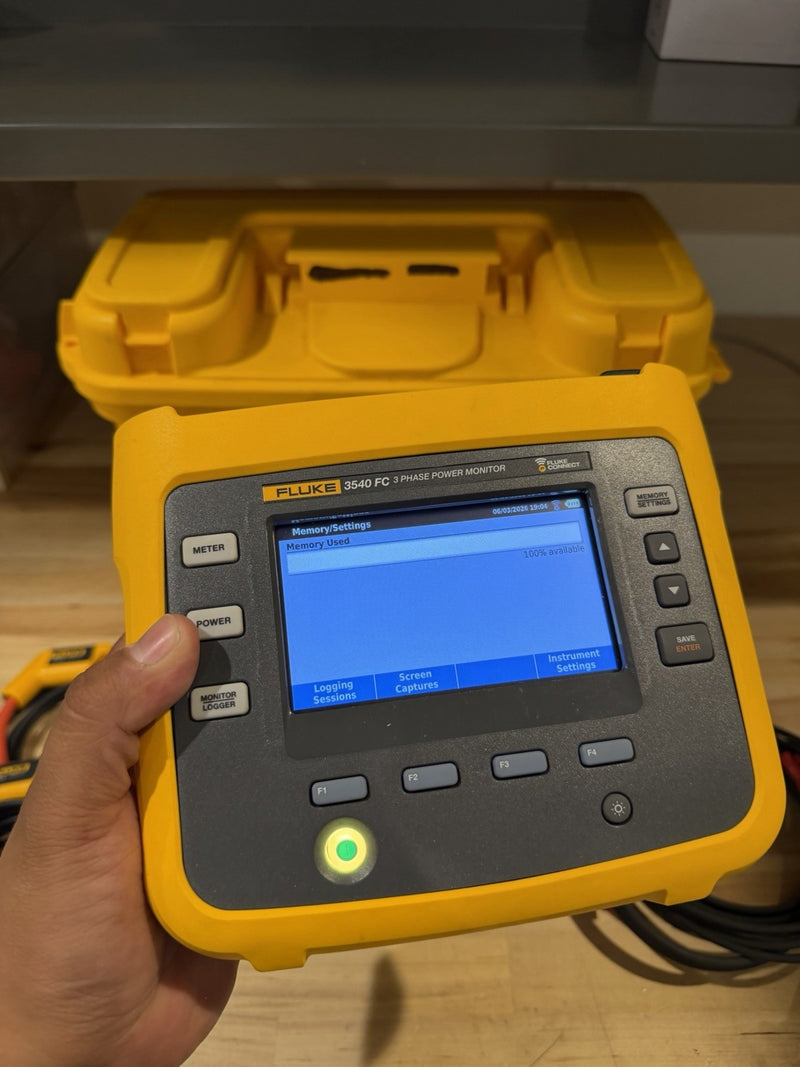 FLUKE 3540 FC 3-PHASE POWER MONITOR WITH ACCESSORIES TESTED