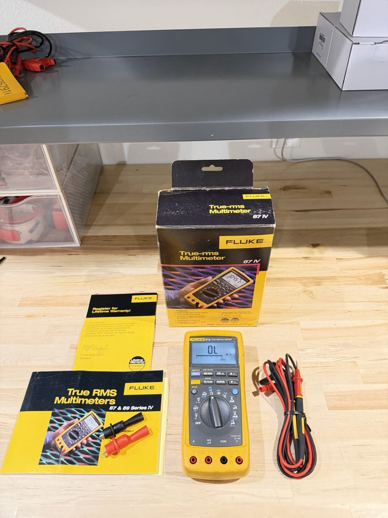 FLUKE 87 IV TRUE RMS MULTIMETER WITH LEADS & CLIPS TESTED
