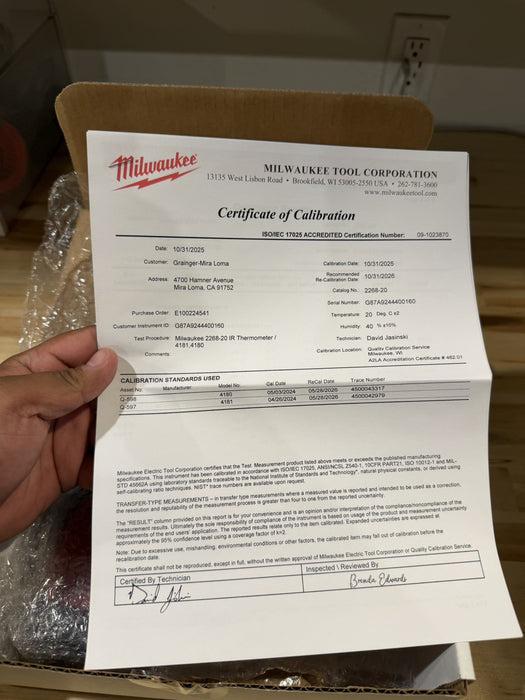 MILWAUKEE 2268-20NST 12:1 INFD TEMP-GUN (NIST) CALIBRATED 2026 RARE
