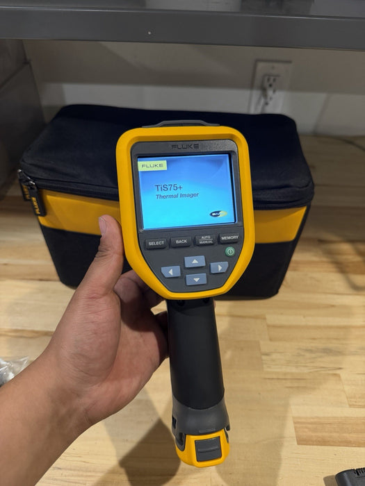 FLUKE TIS75+ 27 HZ 384X288 THERMAL IMAGING CANERA W/ ACCESSORIES (NEW SEALED)