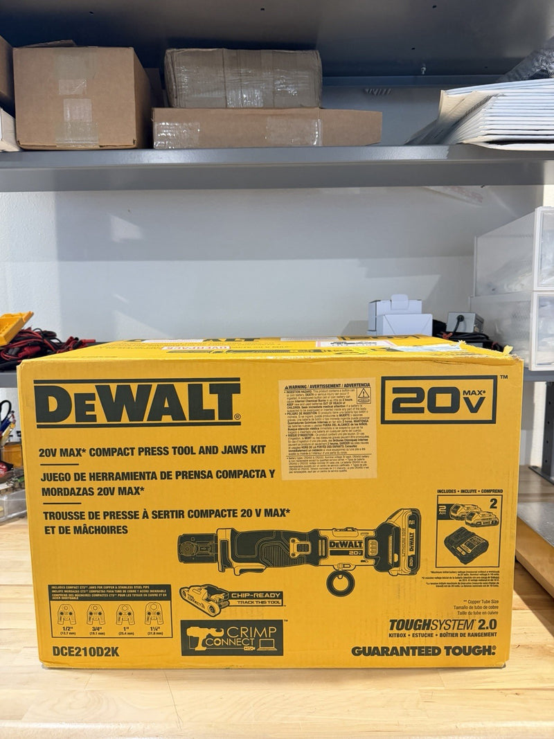 DEWALT (DCE210D2K) 20V MAX COMPACT PREST TOOL & JAW KIT