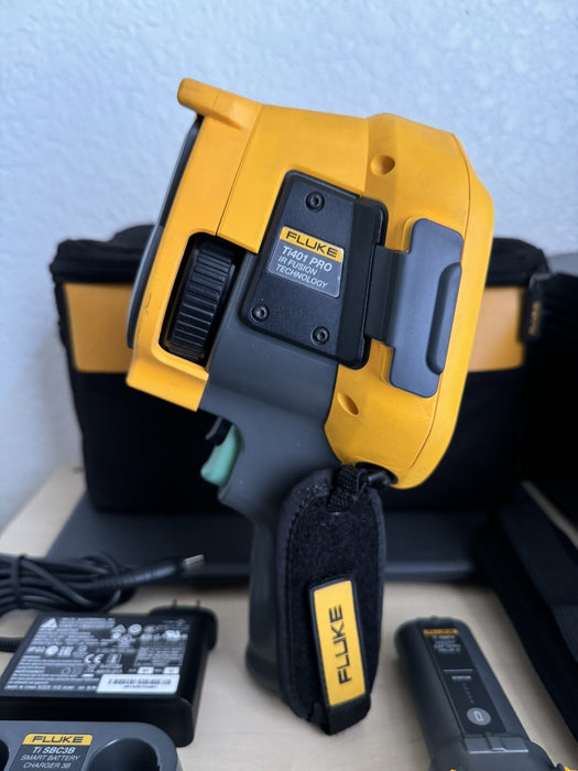 FLUKE TI401-PRO 60HZ 640 X 480 INFD THERMAL IMAGING CAMERA IR RARE