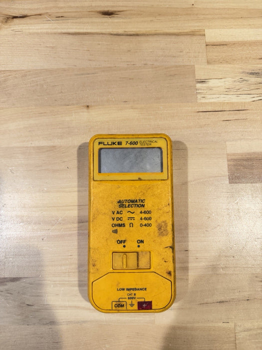 FLUKE 7-600 ELECTRICAL TESTER (PARTS ONLY) FOR PARTS - SHIPS FAST