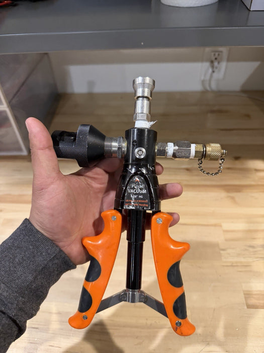 MAGNUM PRO MVP-600 PNEUMATIC CALIBRATION HAND PUMP 600 PSI (SHIPS FAST)