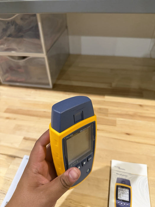 FLUKE NETWORKS MS2-100 MICROSCANNER 2 CABLE VERIFIER NEW