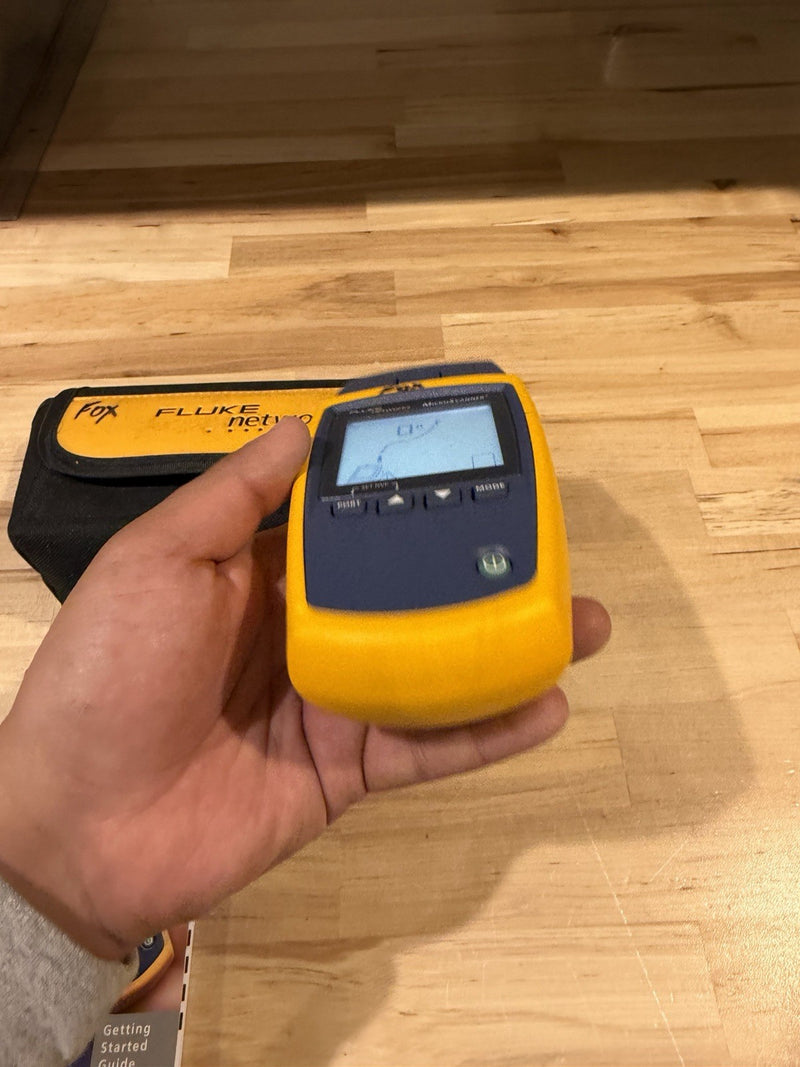 FLUKE NETWORKS MICROSCANNER 2 WITH BAG & MANUAL
