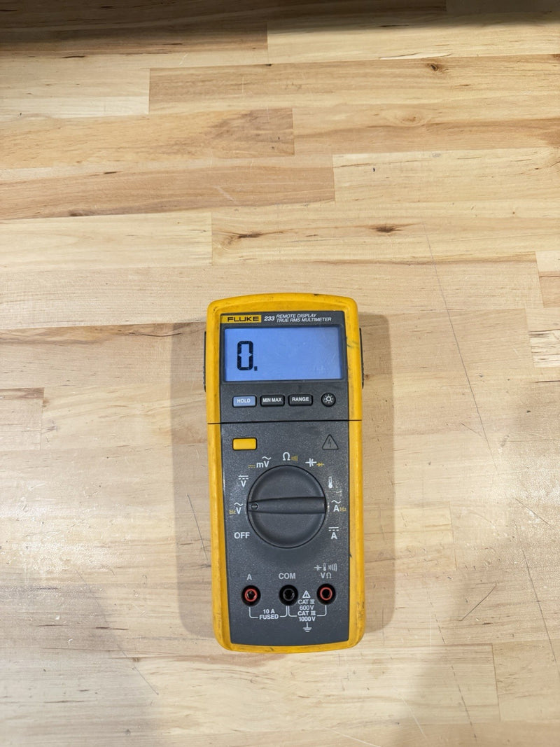 FLUKE 233 REMOTE DISPLAY MULTIMETER (PARTS ONLY) FOR PARTS
