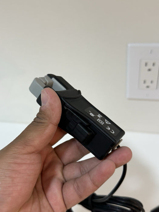 FLUKE I5S AC CURRENT CLAMP 600V TESTED