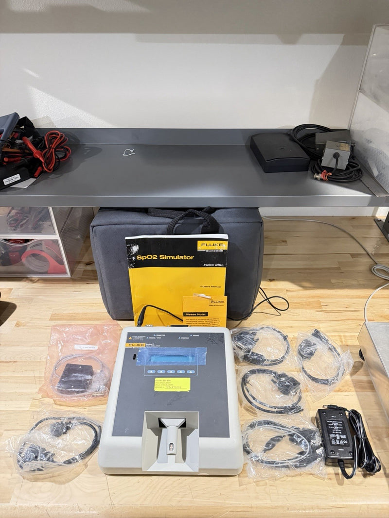 FLUKE INDEX 2 SPO2 SIMULATOR W/ ACCESSORIES (TESTED) SHIPS FREE