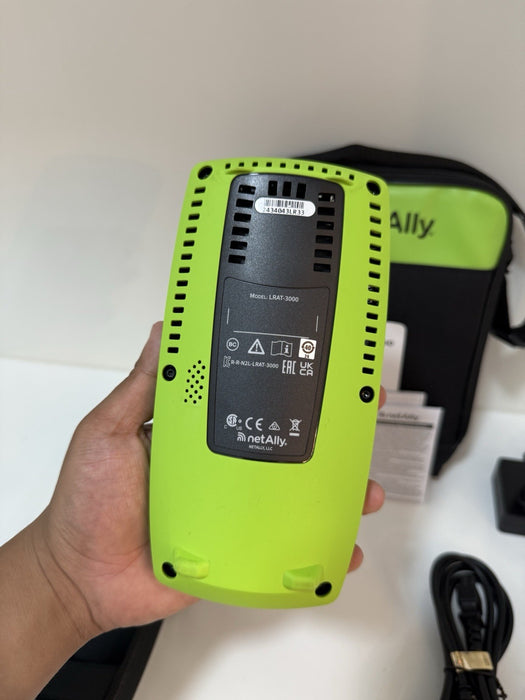 NETALLY LINKRUNNER AT 3000 CABLE TESTER &
