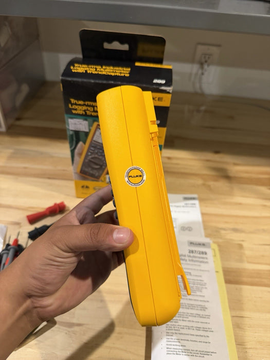 FLUKE 289 TRUE-RMS MULTIMETER