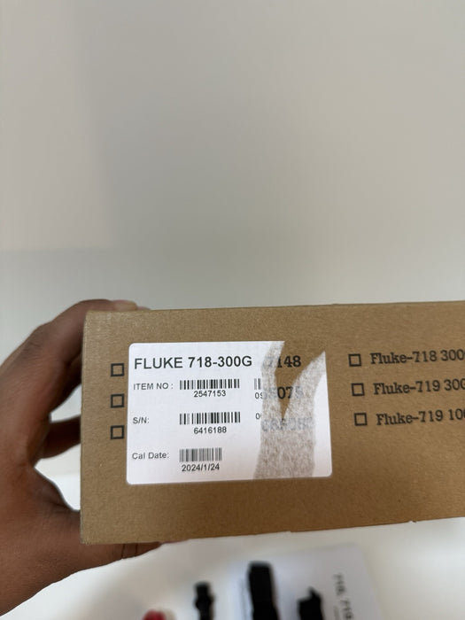 FLUKE 718-300G PRESSURE CALIBRATOR (NEW FACTORY SEALED) FREE SHIPPING