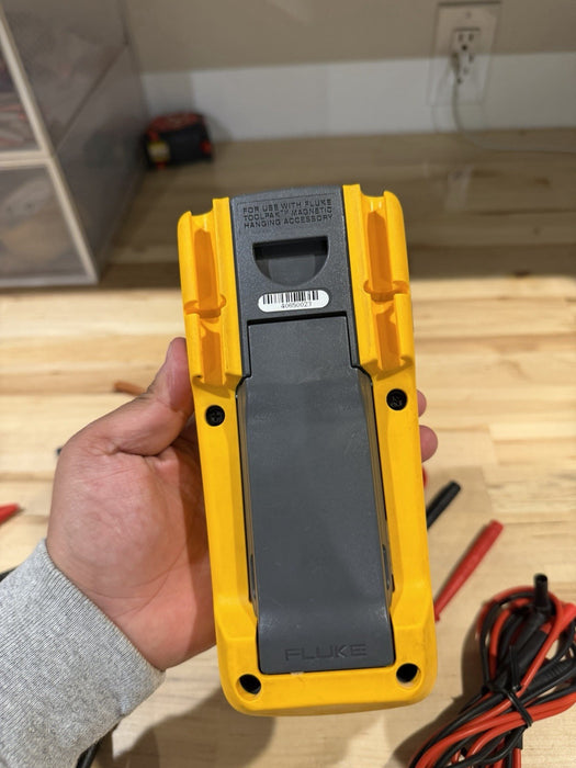 FLUKE 233A REMOTE DISPLAY AUTOMOTIVE DIGITAL  MULTIMETER KIT (FREE SHIPPING)