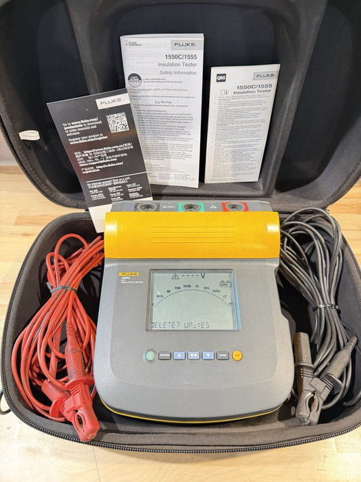 FLUKE 1550C 5KV INSULATION TESTER W LEADS & CASE - FREE SHIPPING