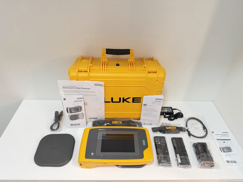 FLUKE ii910 ACOUSTIC IMAGER W/ ACCESSORIES FREE SHIPPING (NEW)