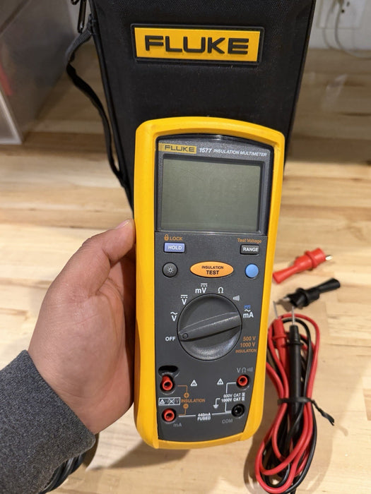 FLUKE 1577 INSULATION MULTIMETER W/ LEADS & CASE (TESTED) SHIPS FAST NEW SEALED