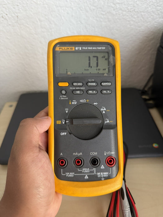 FLUKE 87V TRUE RMS MULTIMETER W /LEADS - FREE SHIPPING