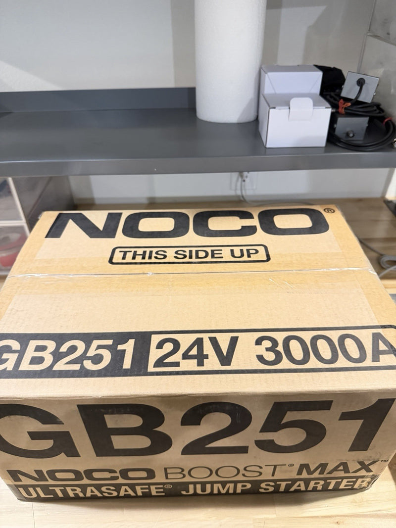 NOCO BOOST MAX GB251 3000A 24V ULTRASAFE PORTABLE JUMPER STARTER