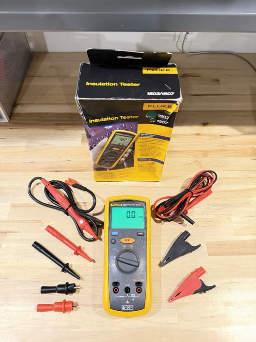 FLUKE 1503 INSULATION TESTER (NEW FACTORY SEALED) W ACCESSORIES - NEW
