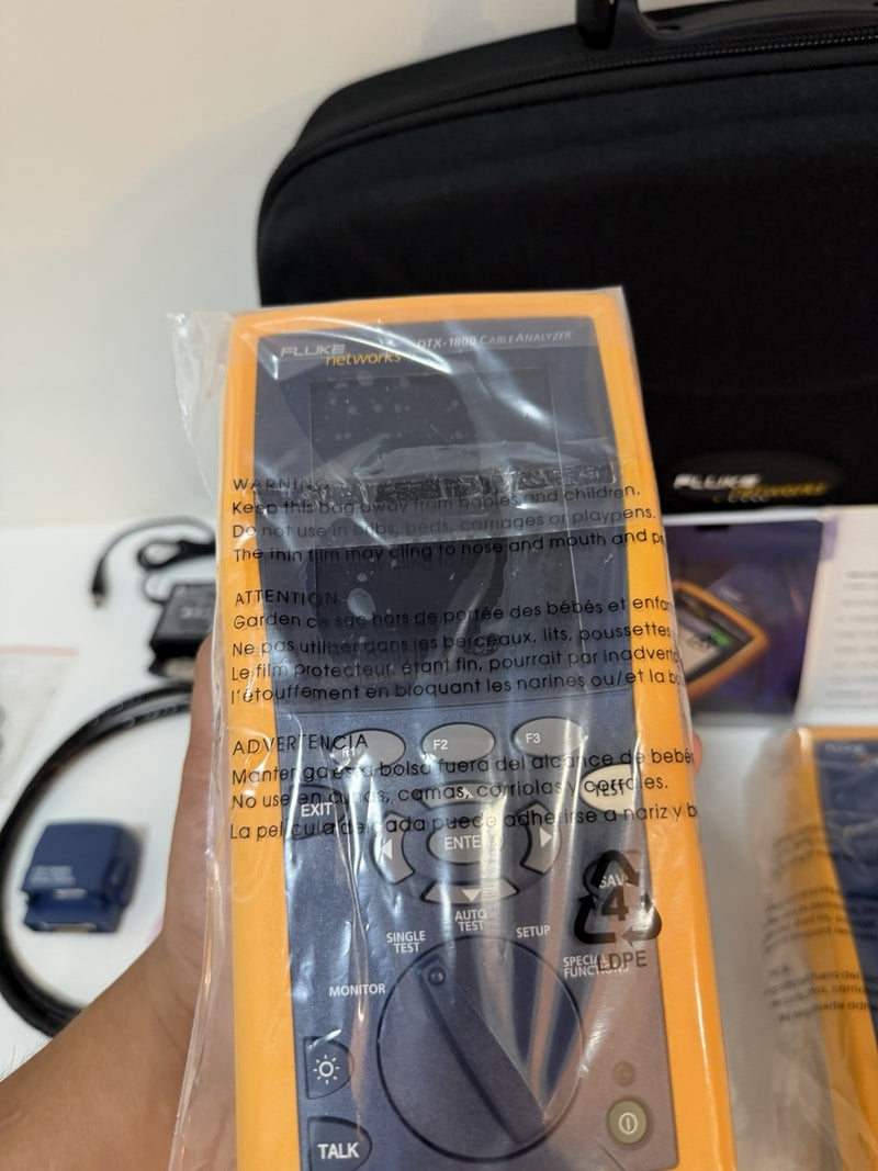 FLUKE NETWORKS DTX-1800 CABLE ANALYZER KIT RARE