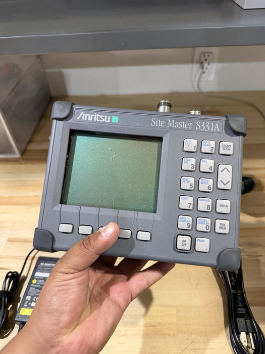 ANRITSU SITE MASTER S331A ANALYZER WITH CHARGER TESTED