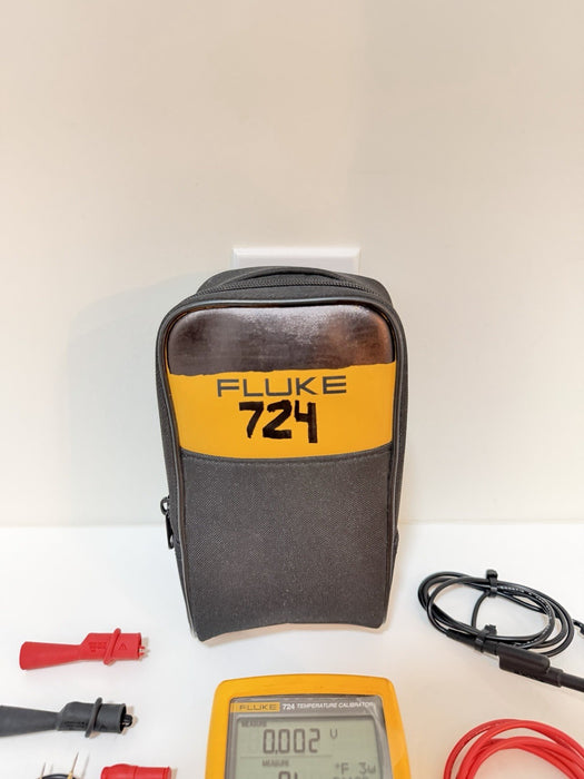 FLUKE 724 TEMPERATURE CALIBRATOR METER W/ LEADS & ACCESSORIES (TESTED)SHIPS FAST