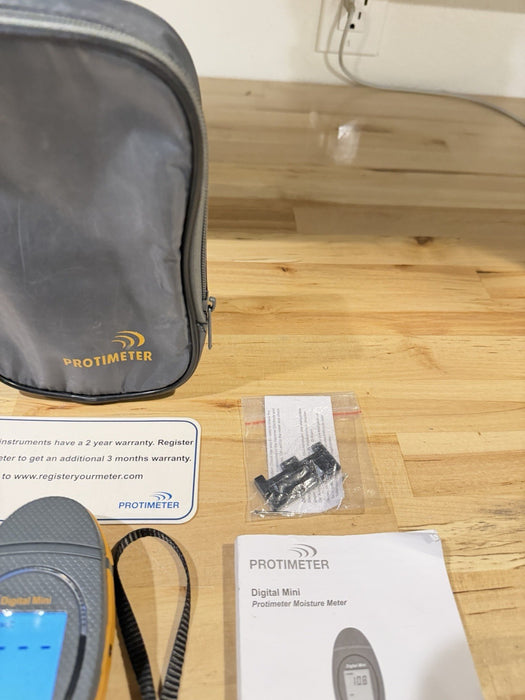 PROTIMETER DIGITAL MINU MOISTURE METER BLD5702 W/BAG & ACCESSORIES (TESTED