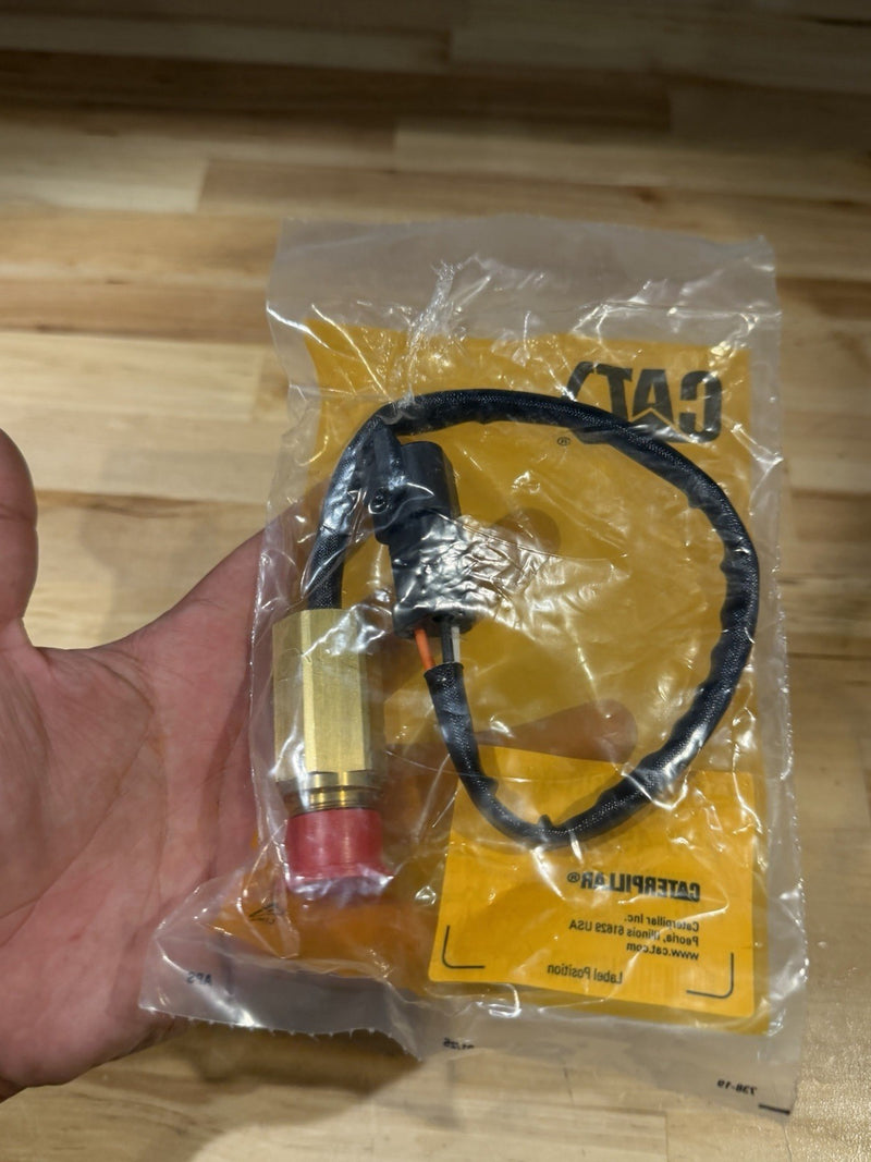 CAT 258-4521 14V SPEED SENSOR