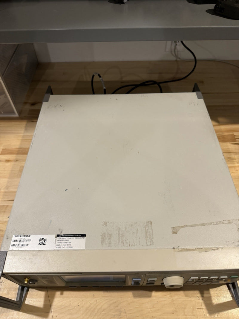 FLUKE 9610A/AF RF REFERENCE SOURCE - FREE SHIPPING (SHIPS FAST) - PARTS ONLY