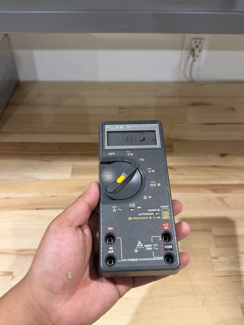 FLUKE 79 SERIES II MULTIMETER FOR PARTS