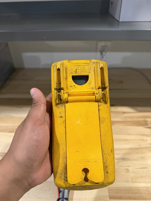 FLUKE 87V TRUE RMS MULTIMETER W/ LEADS (TESTED) SHIPS FAST