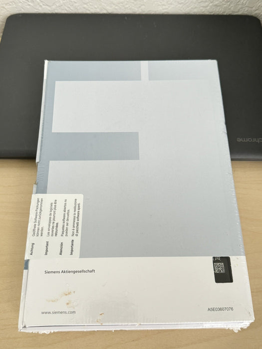 SIEMENS 6AV2107-0UA00-0BB0