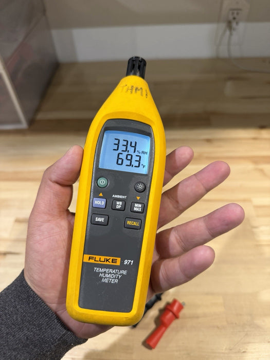 FLUKE 971 TEMPERATURE HUMIDITY METER W/ CLIPS (TESTED) SHIPS FAST