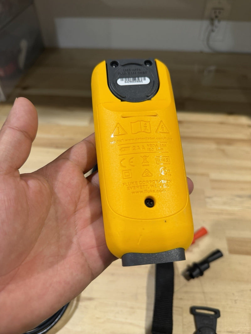 FLUKE A3004 FC 4-20MA DC CURRENT CLAMP FREE SHIPPING