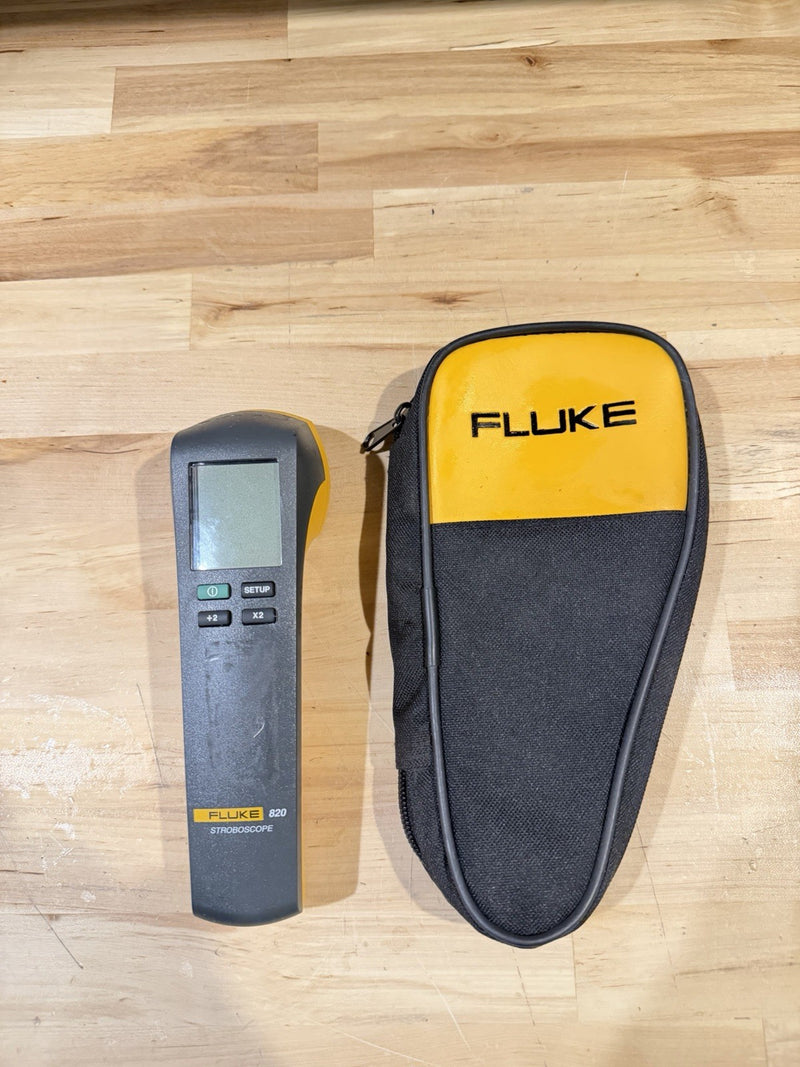FLUKE 820-2 STROBOSCOPE W/ CASE (TESTED) FREE SHIPPING