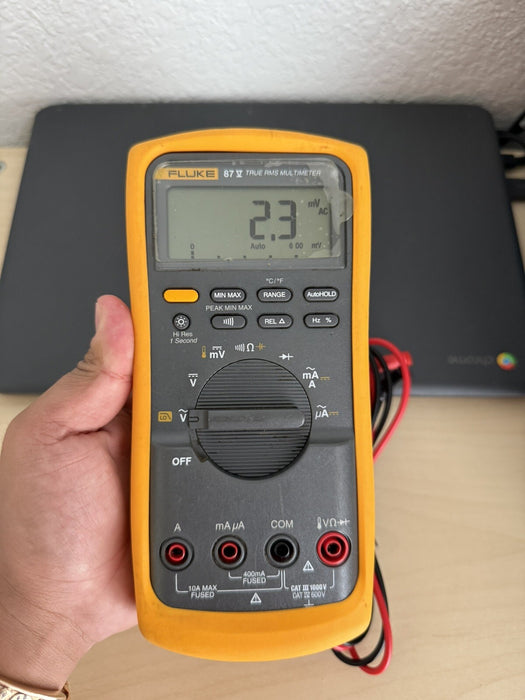 FLUKE 87V TRUE RMS MULTIMETER W /LEADS - FREE SHIPPING (TESTED)