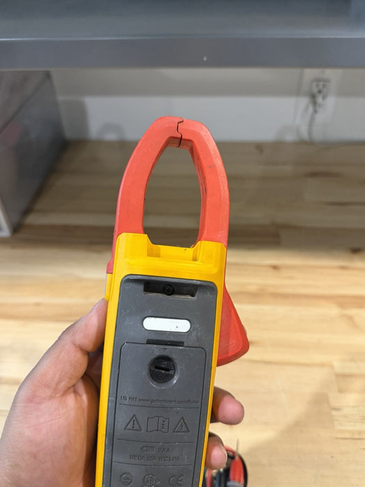 FLUKE 376FC WIRELESS TRUE RMS AC/DC CLAMP METER W/LEADS - SHIPS FAST