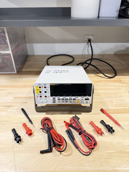 FLUKE 8846A 6 1/2 PRECISION DIGITAL MULTIMETER (TESTED) W / LEADS & CLIPS