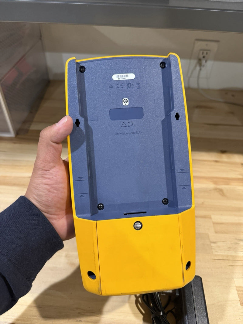 FLUKE NETWORKS VERSIV MAINFRAME ONLY FOR DSX-5000/DSX-8000 (SHIPS FREE)