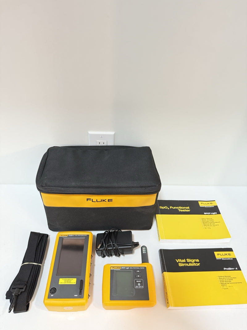 FLUKE BIOMEDICAL PROSIM 4 & SPOT LIGHT KIT WITH BAG & CHARGER TESTED
