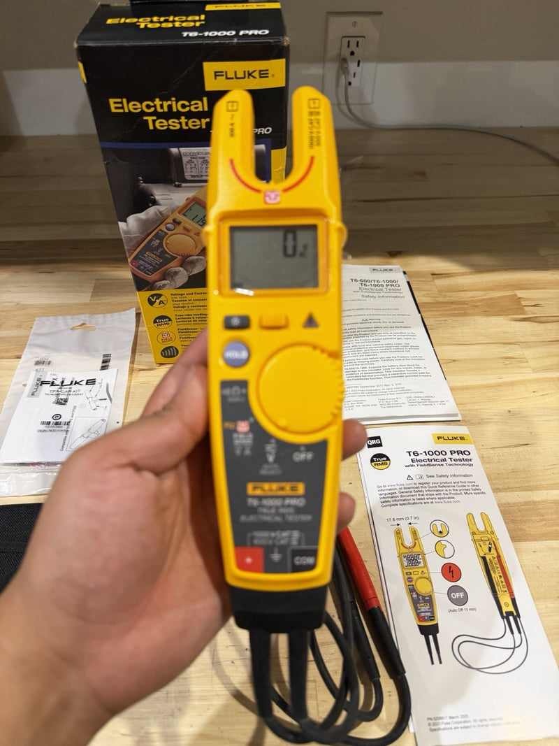FLUKE T6-1000 PRO ELECTRICAL TESTER FIELDSENSE 1000V AC/DC SHIPS FAST